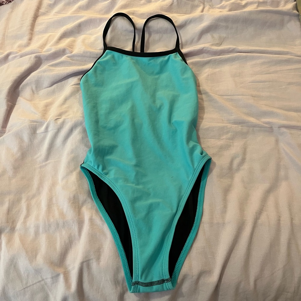 Jolyn Perry swimsuit